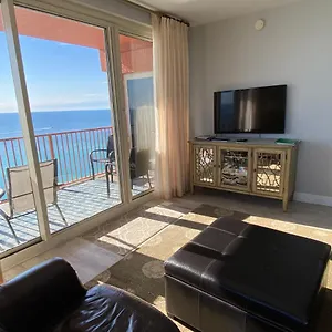 Апарт-отель Shores Of Panama Penthouse