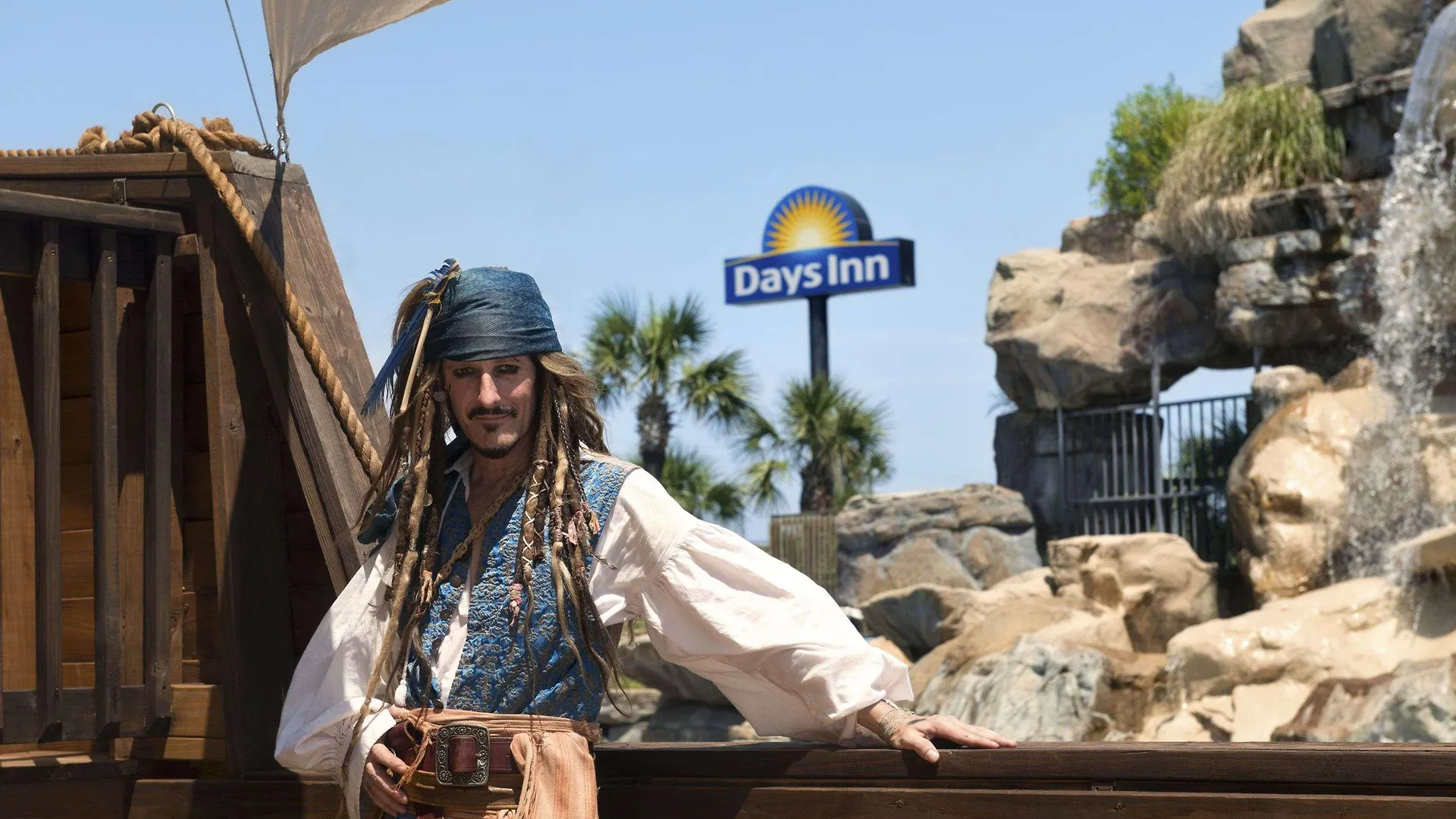 Мотель Days Inn By Wyndham Panama City Beach/Ocean Front